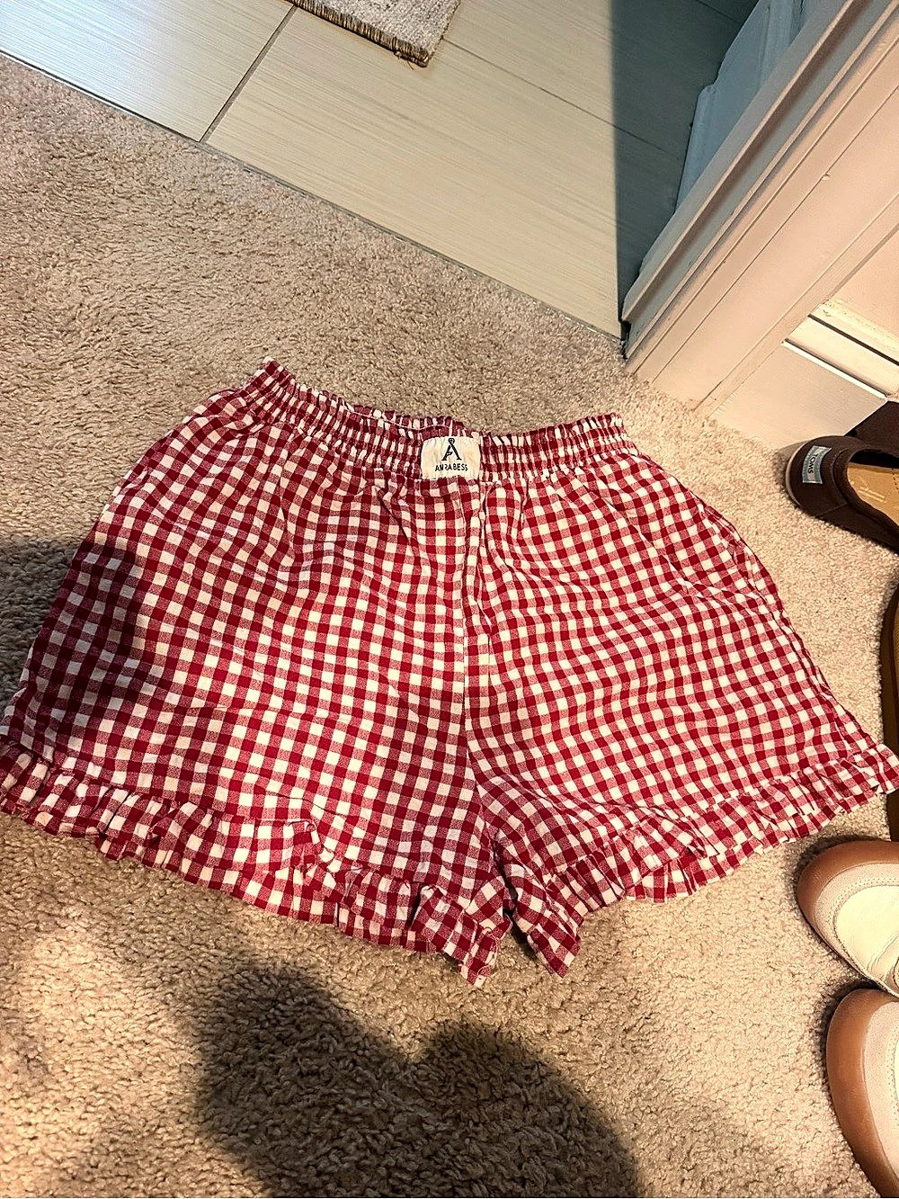 Anrabess Gingham Shorts in Red & White Size Medium Like New
